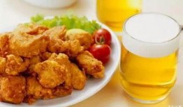 新闻爆料炸鸡块有生虫,食品安全问题再引关注